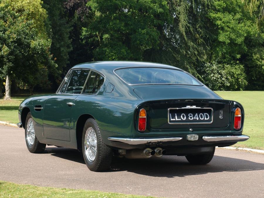  Aston Martin DB6 1965 года  (UK) (фото 13 из 26)